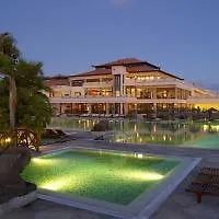 Regency Club Hotel 3*
