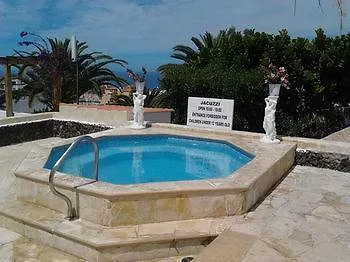 Regency Club Ξενοδοχείο 3*